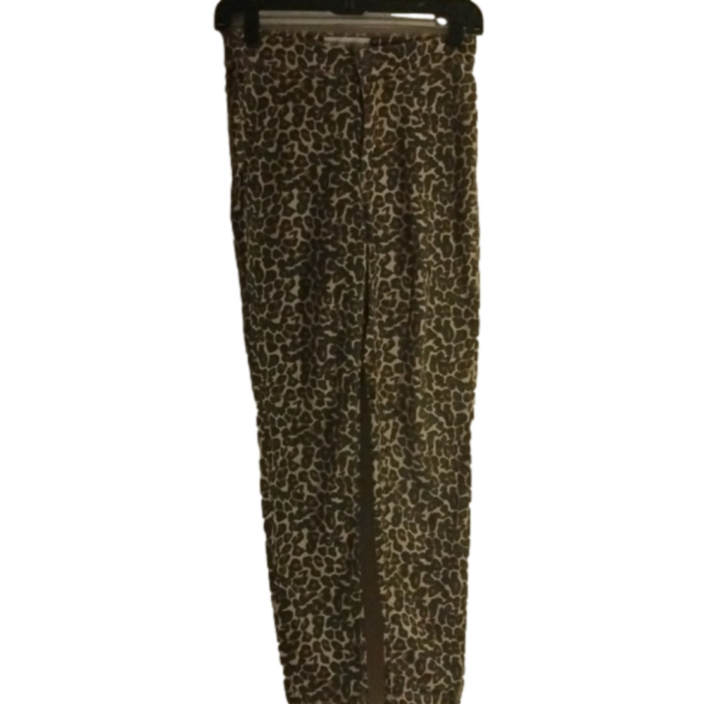 We the free Animal print skinny pants. Size 26 . Supercute. Mob wives vibes.